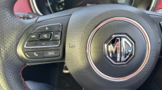 MG Hs 1.5 T-GDI Exclusive 5dr Petrol Hatchback